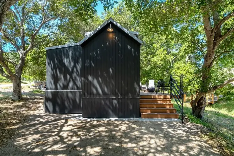 Matte Black Exterior – Board & Batten Profile