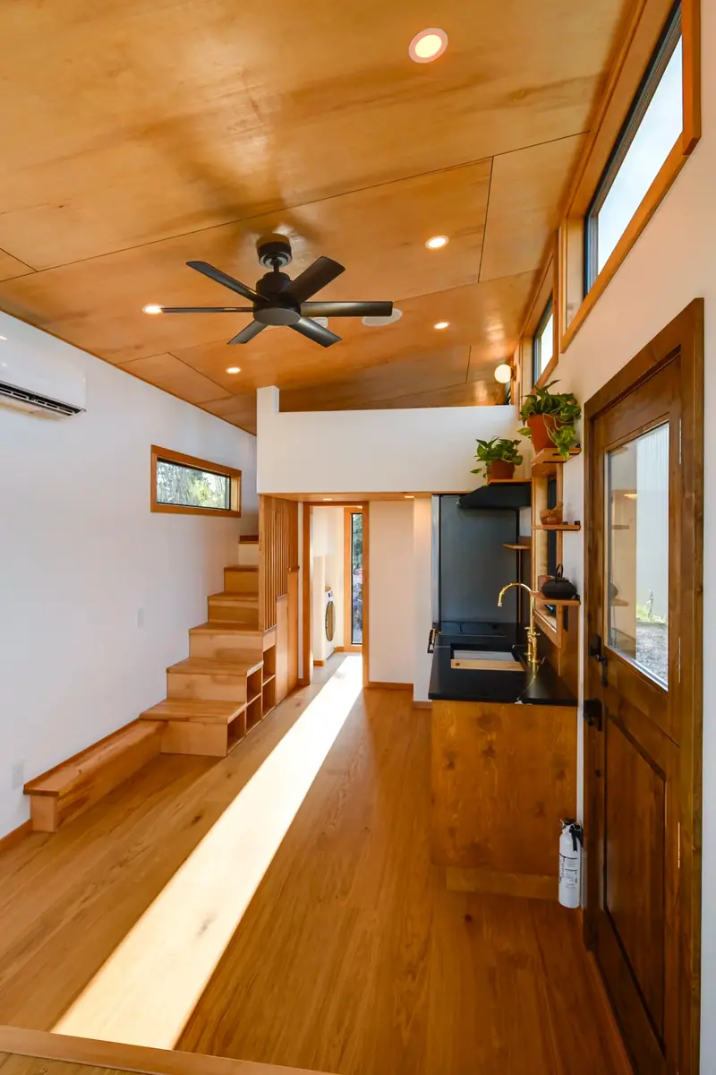Luxury Modular Villa Living Space featuring Premium Emerald Velvet Lounge Seating